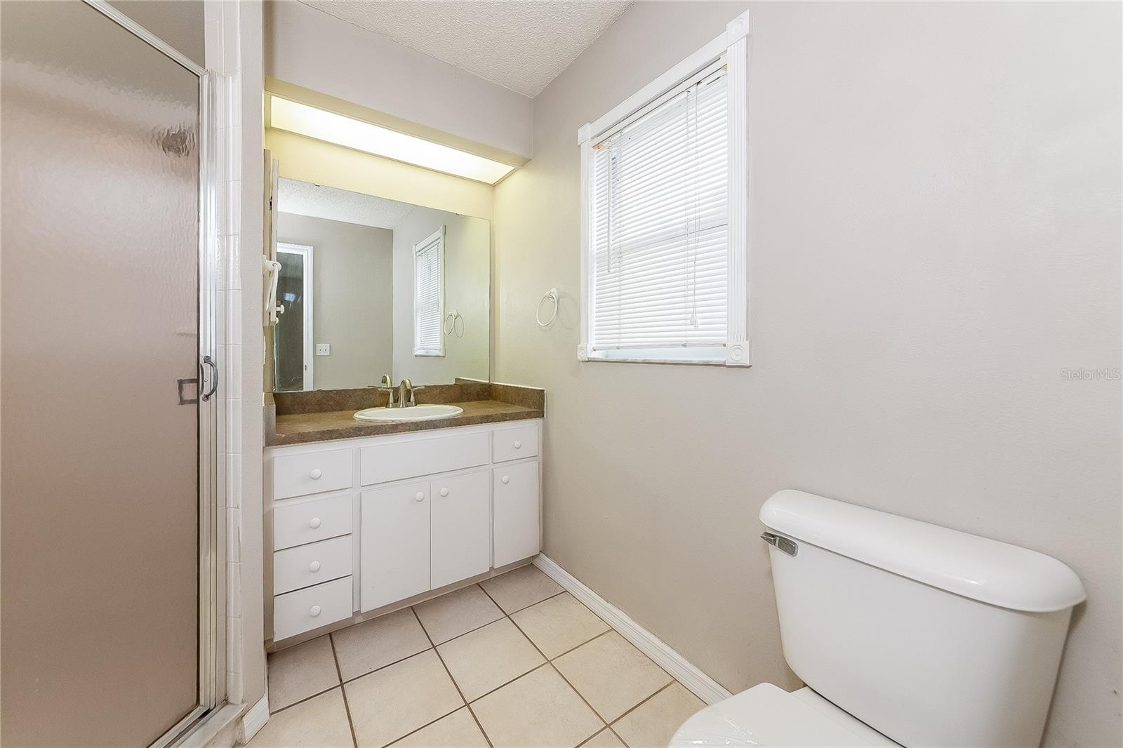 FOREST PINES - Residential Lease