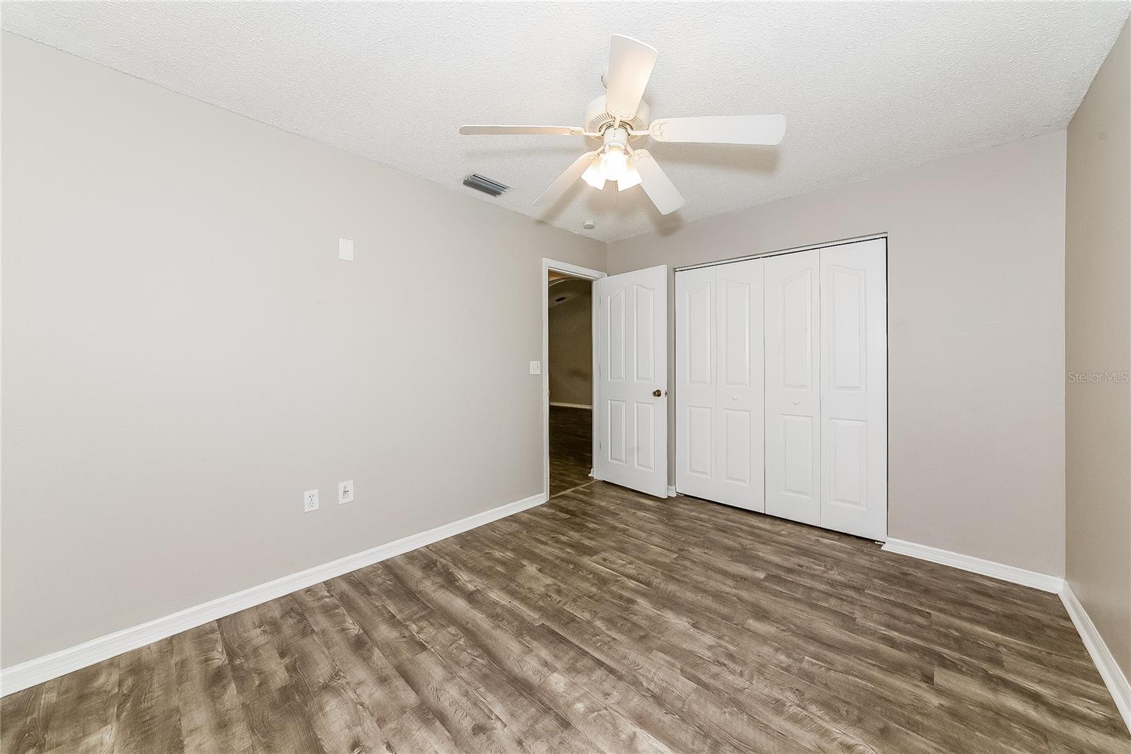 FOREST PINES - Residential Lease