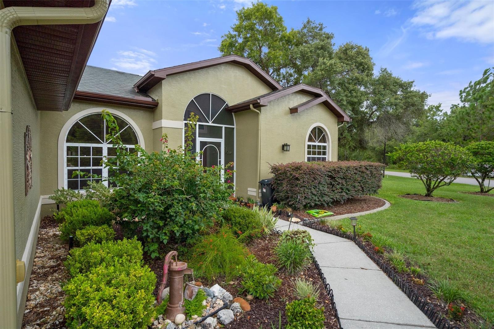 1 PLUMBAGO DRIVE