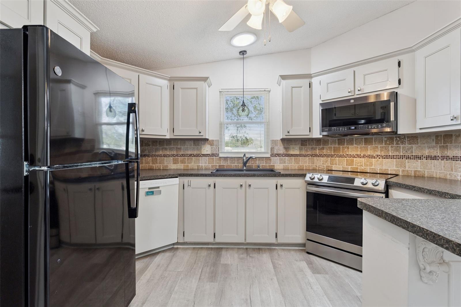 ORANGE BLOSSOM GARDENS UN #10 - Residential