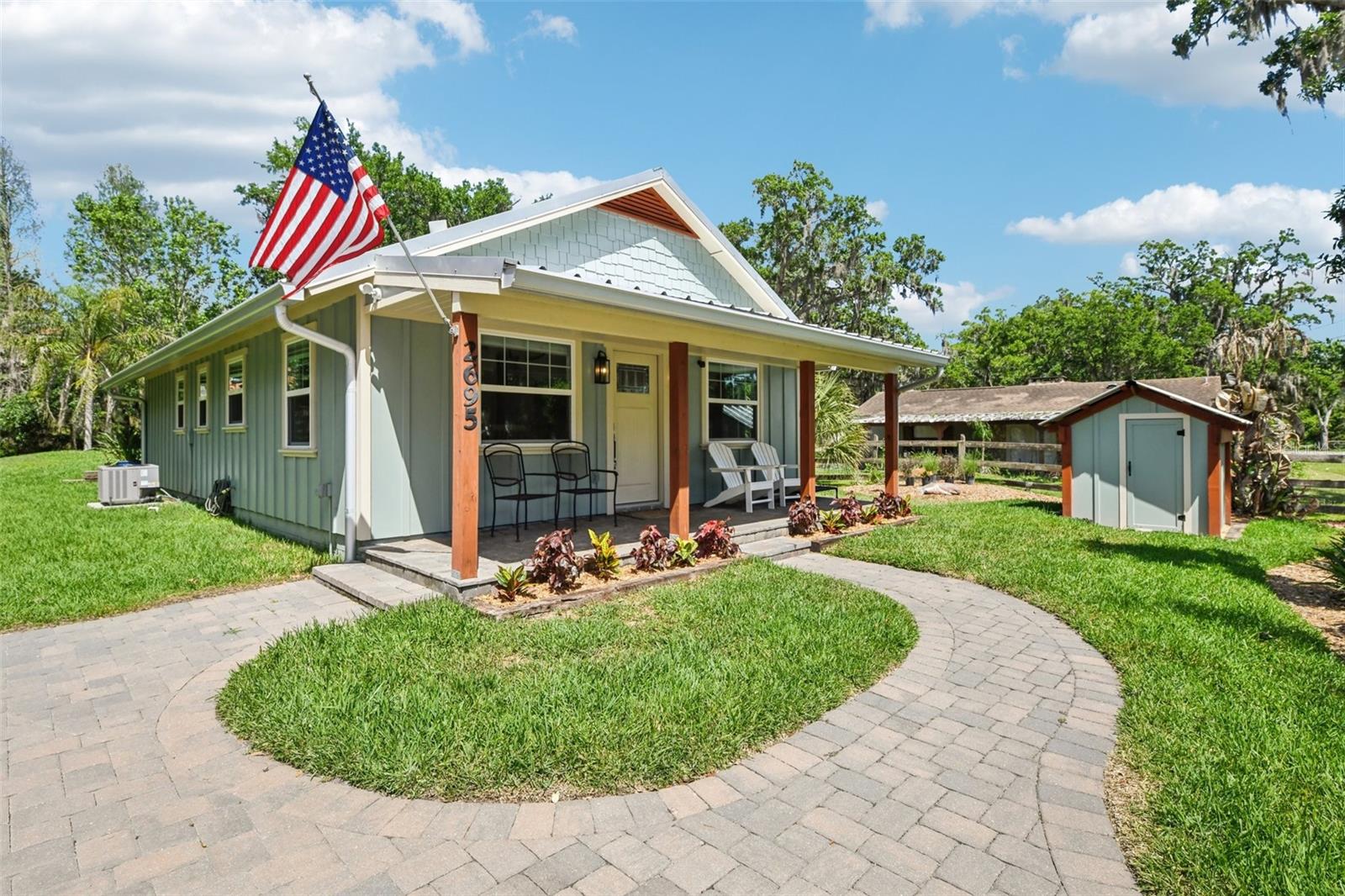 HOLIDAY WOODS - Residential