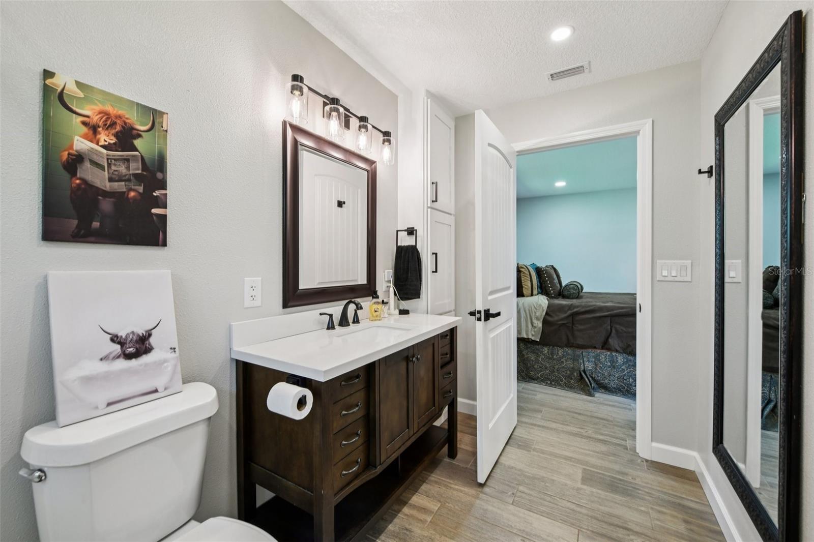 HOLIDAY WOODS - Residential