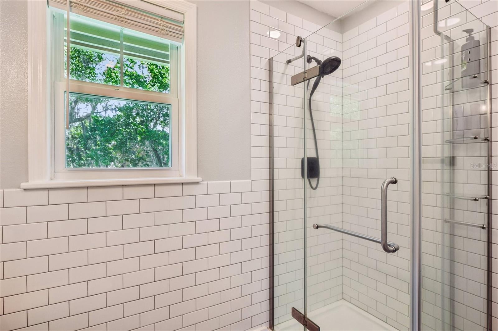 HOLIDAY WOODS - Residential