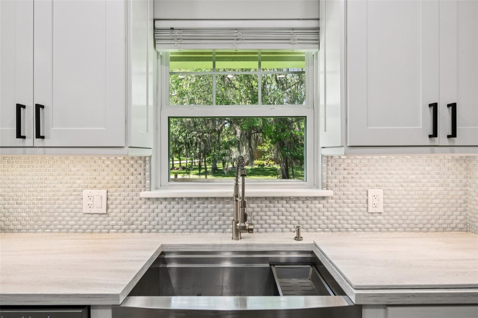 HOLIDAY WOODS - Residential