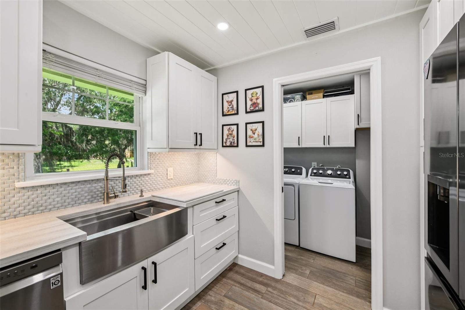 HOLIDAY WOODS - Residential