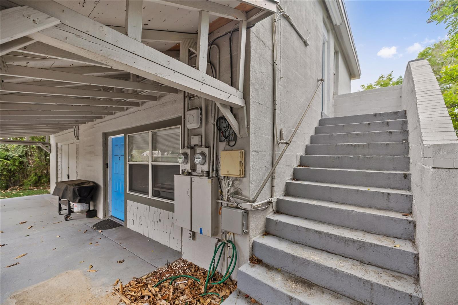 ORANGE VILLA - Residential Lease