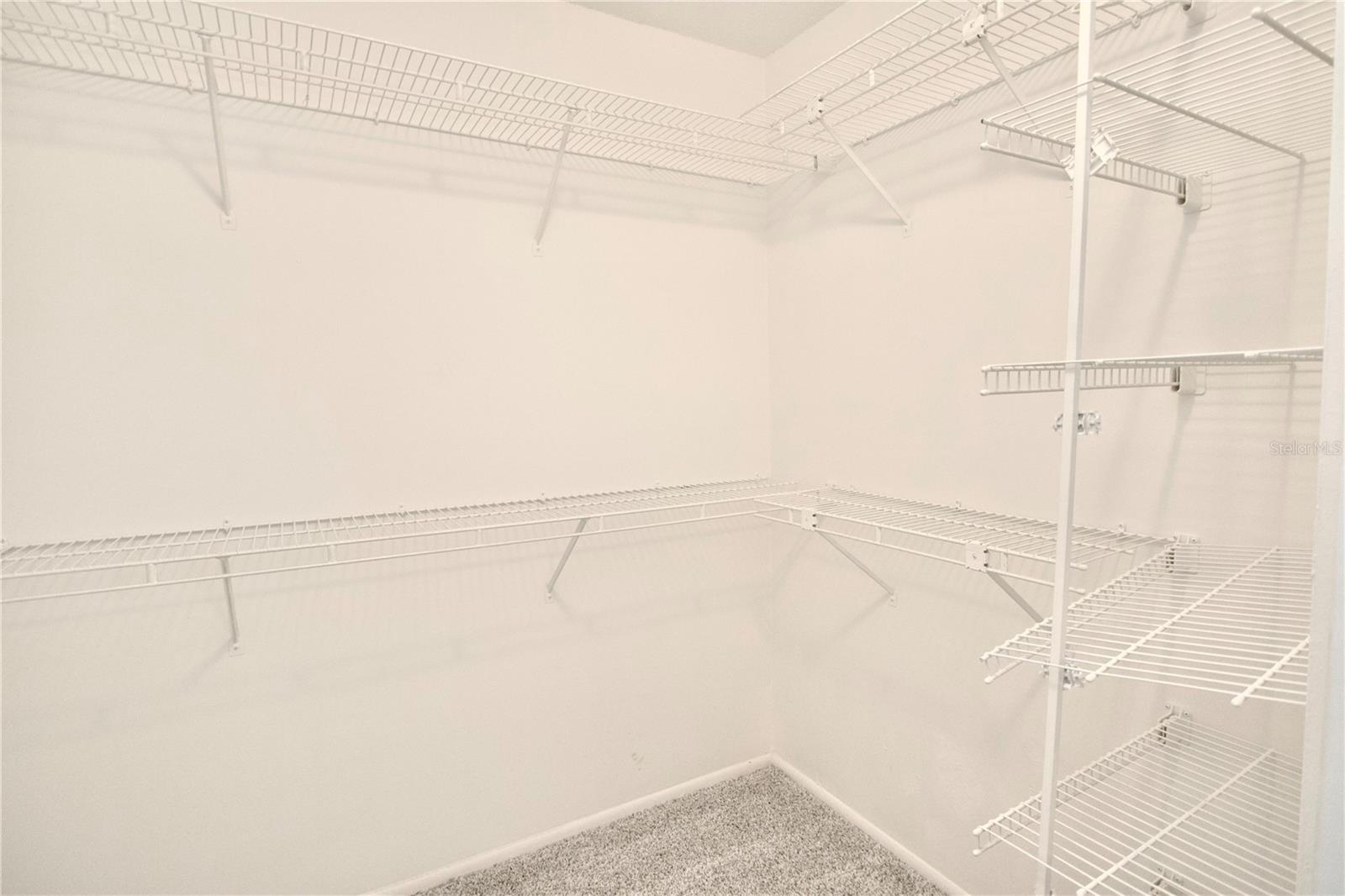 RAINTREE VLG CONDO - Residential