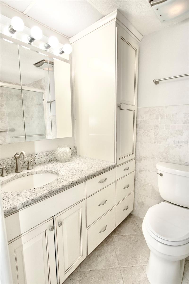 RAINTREE VLG CONDO - Residential