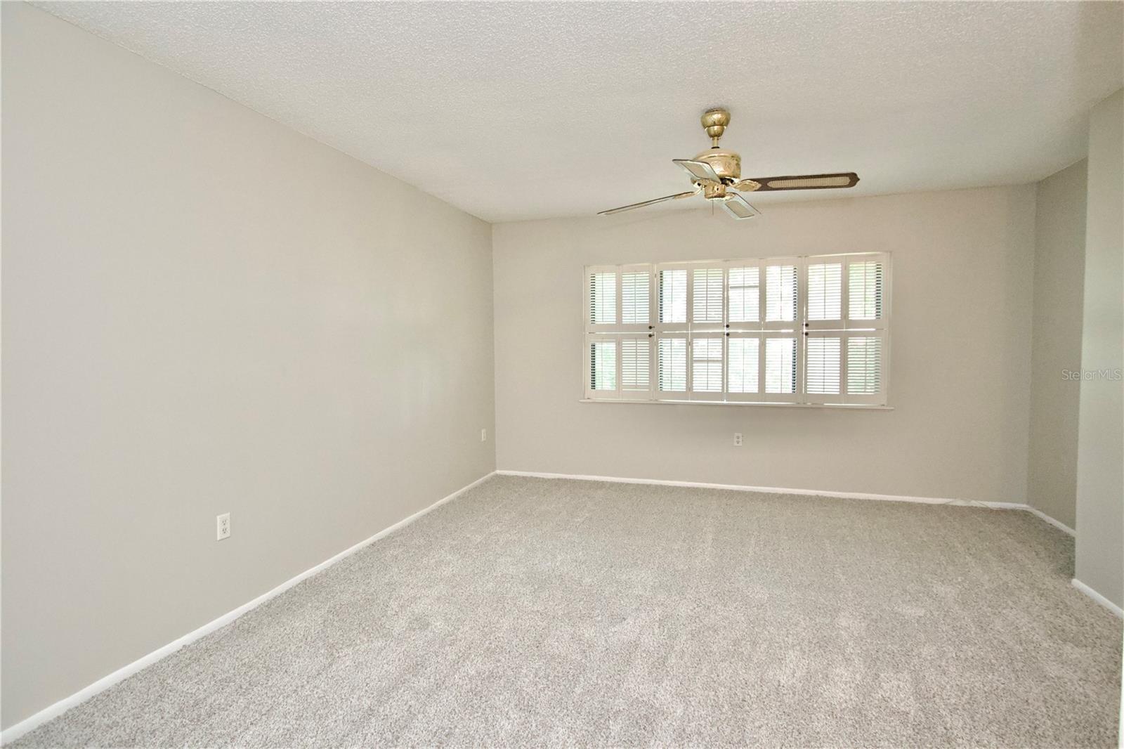 RAINTREE VLG CONDO - Residential