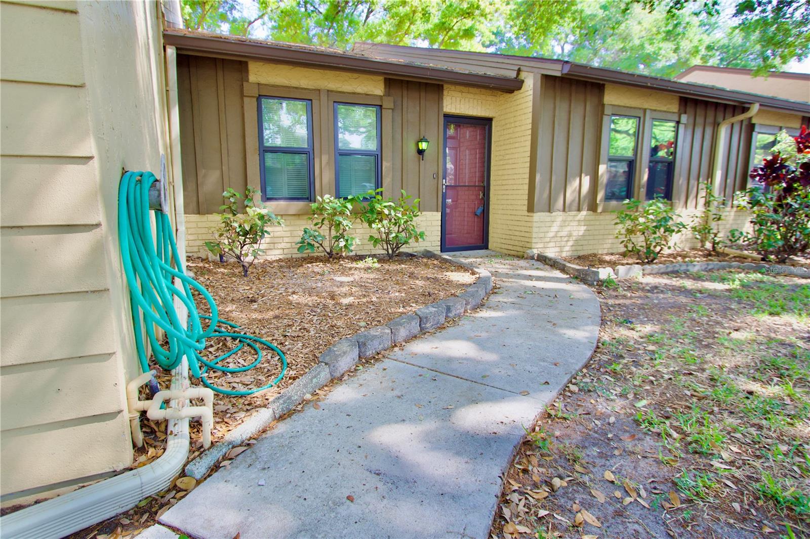 2101 SUNSET POINT ROAD 702