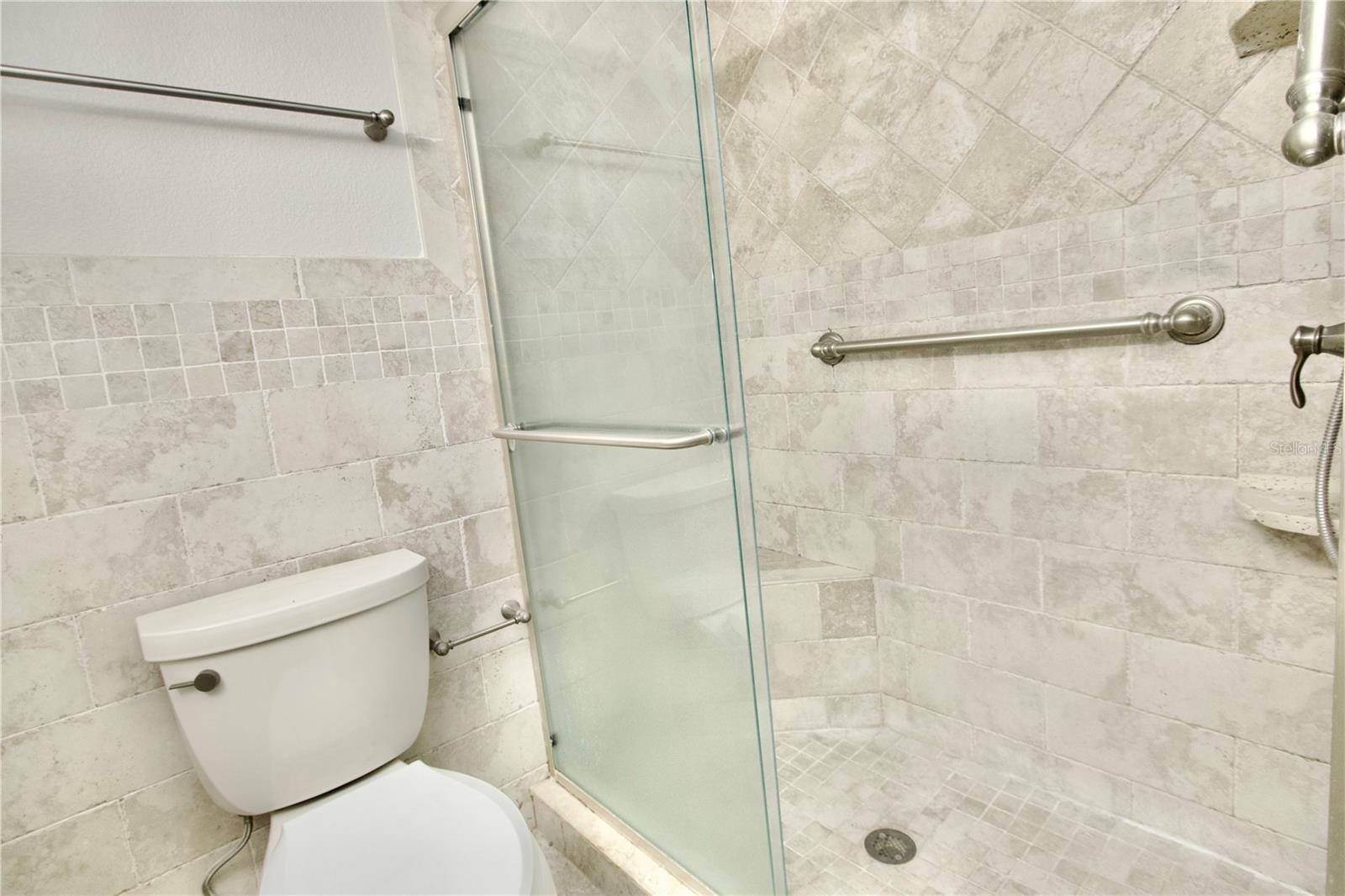 RAINTREE VLG CONDO - Residential