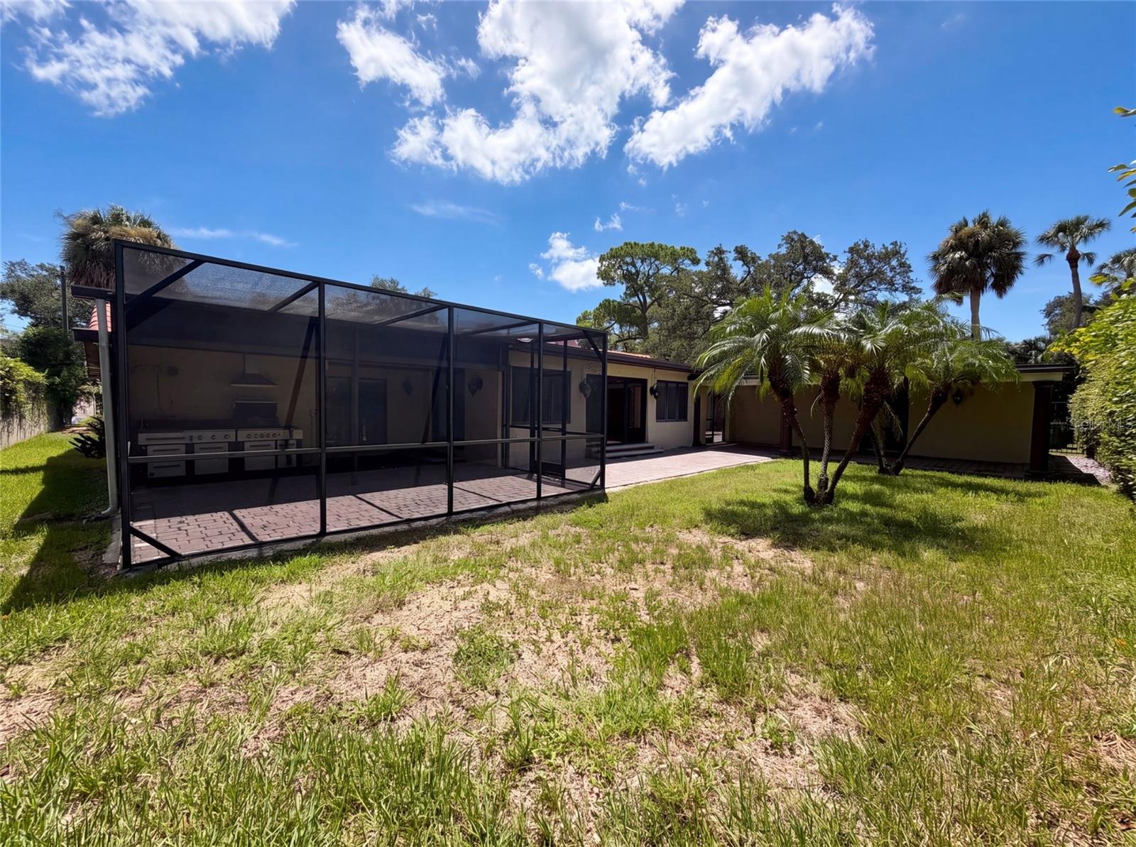 1515 S WEST SHORE BOULEVARD