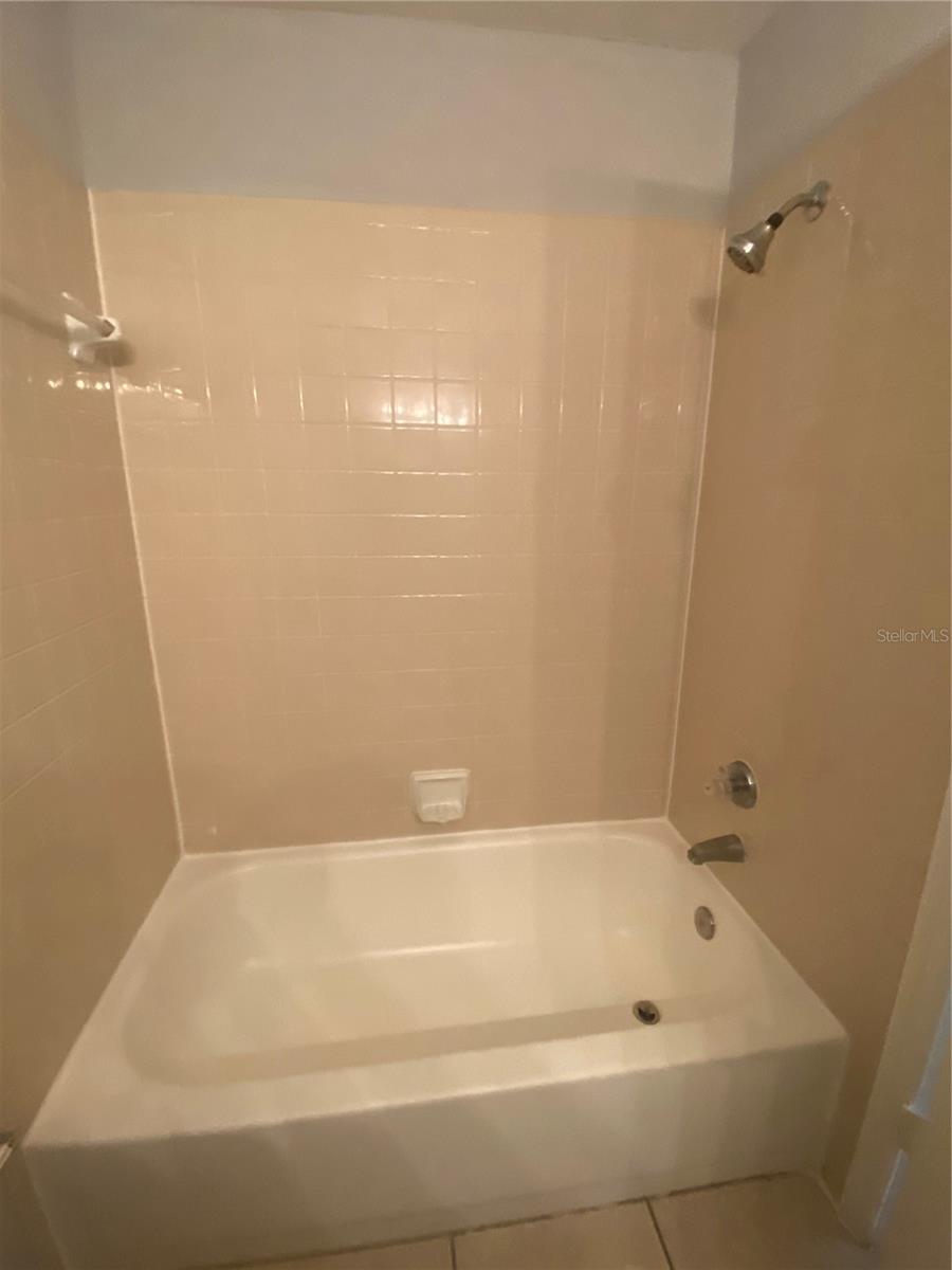 TRADEWINDS - Residential Lease