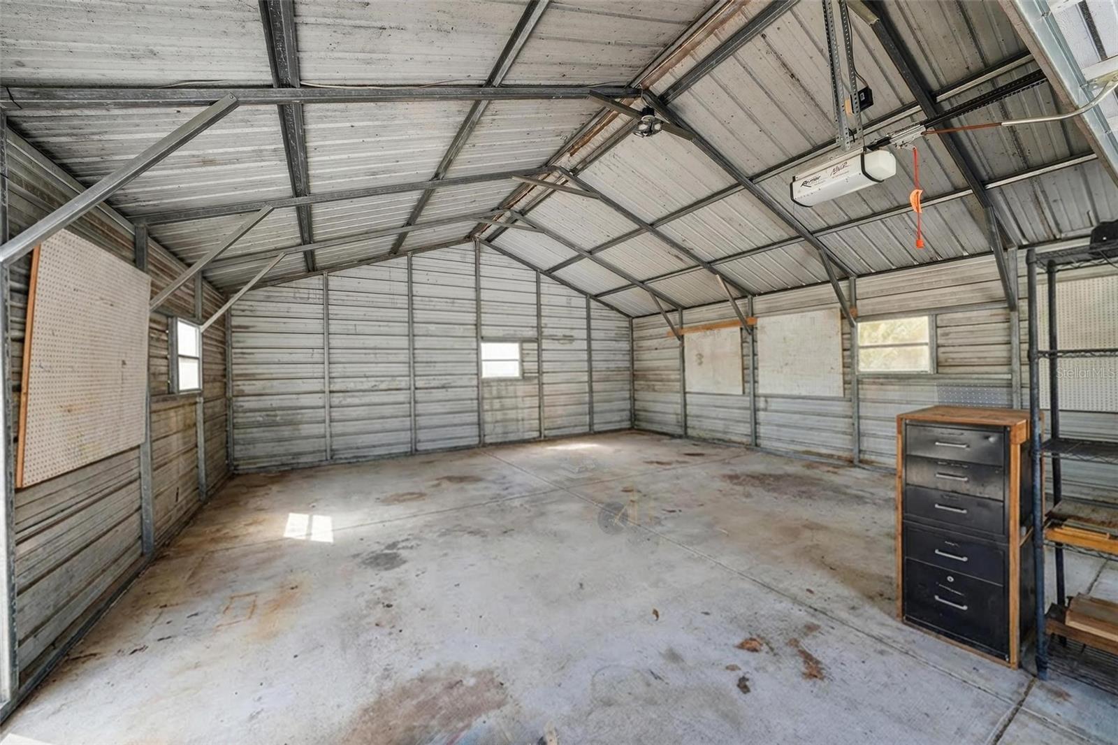 HOLLY HILL FARMS - Residential