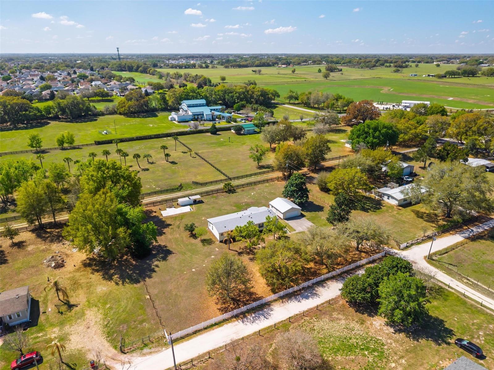 HOLLY HILL FARMS - Residential