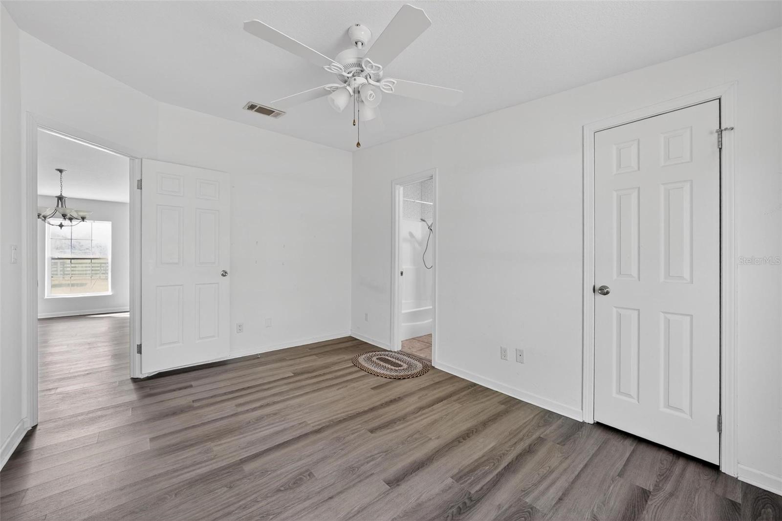 HOLLY HILL FARMS - Residential