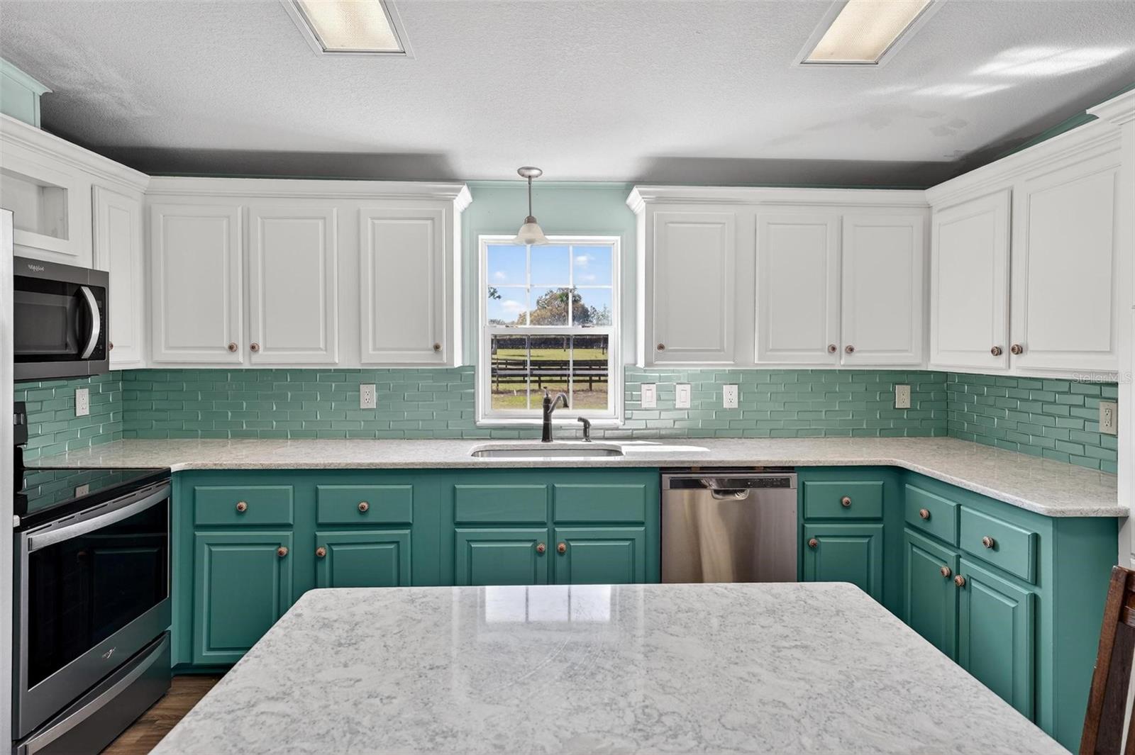 HOLLY HILL FARMS - Residential