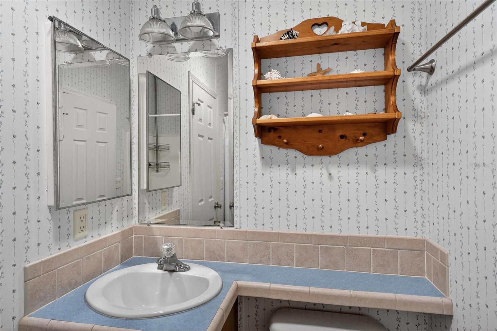 HOLLY HILL FARMS - Residential