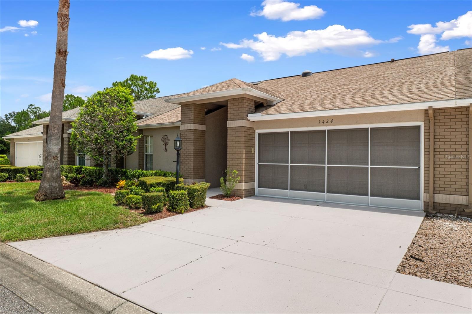 1424 PINEWOOD HILLS COURT