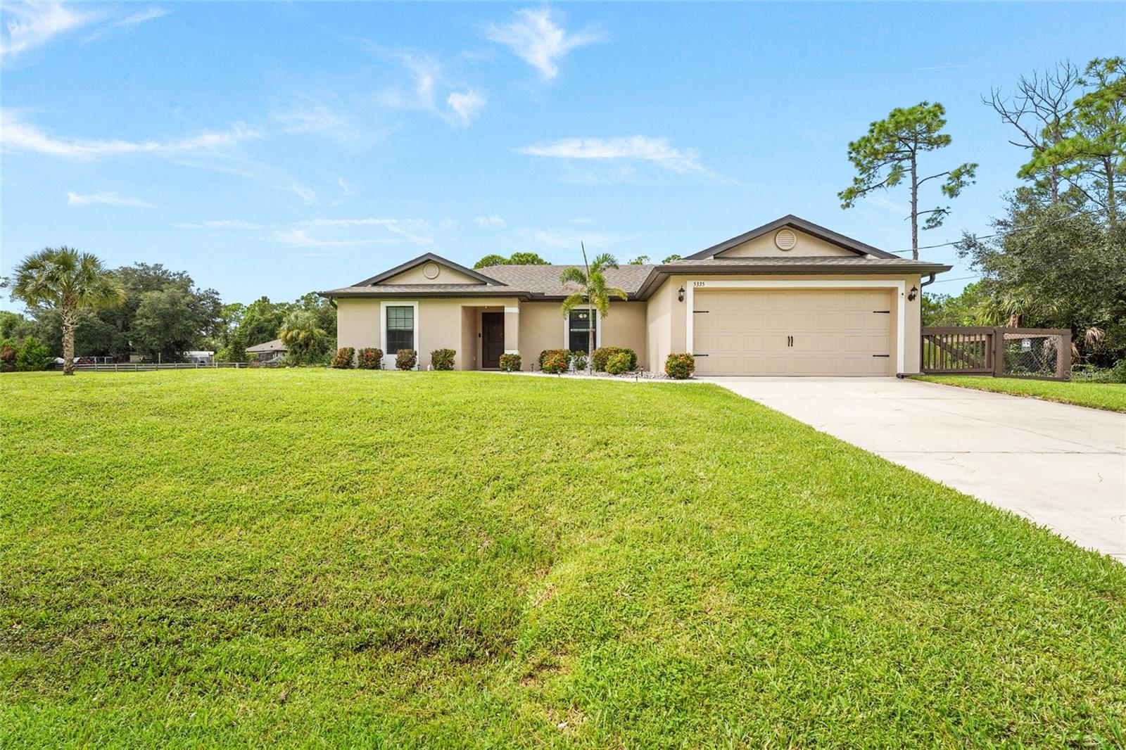 5335 Trumpet St, North Port