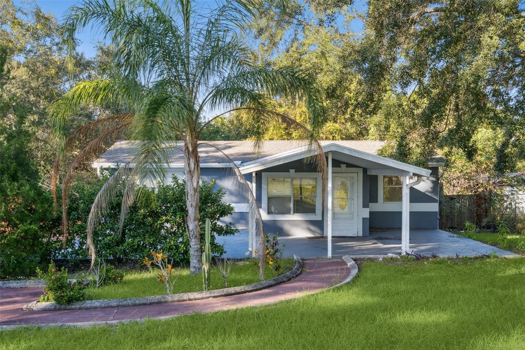 Photo of 15747 Old Highway 50, Clermont, FL 34711 (MLS # O6361649)