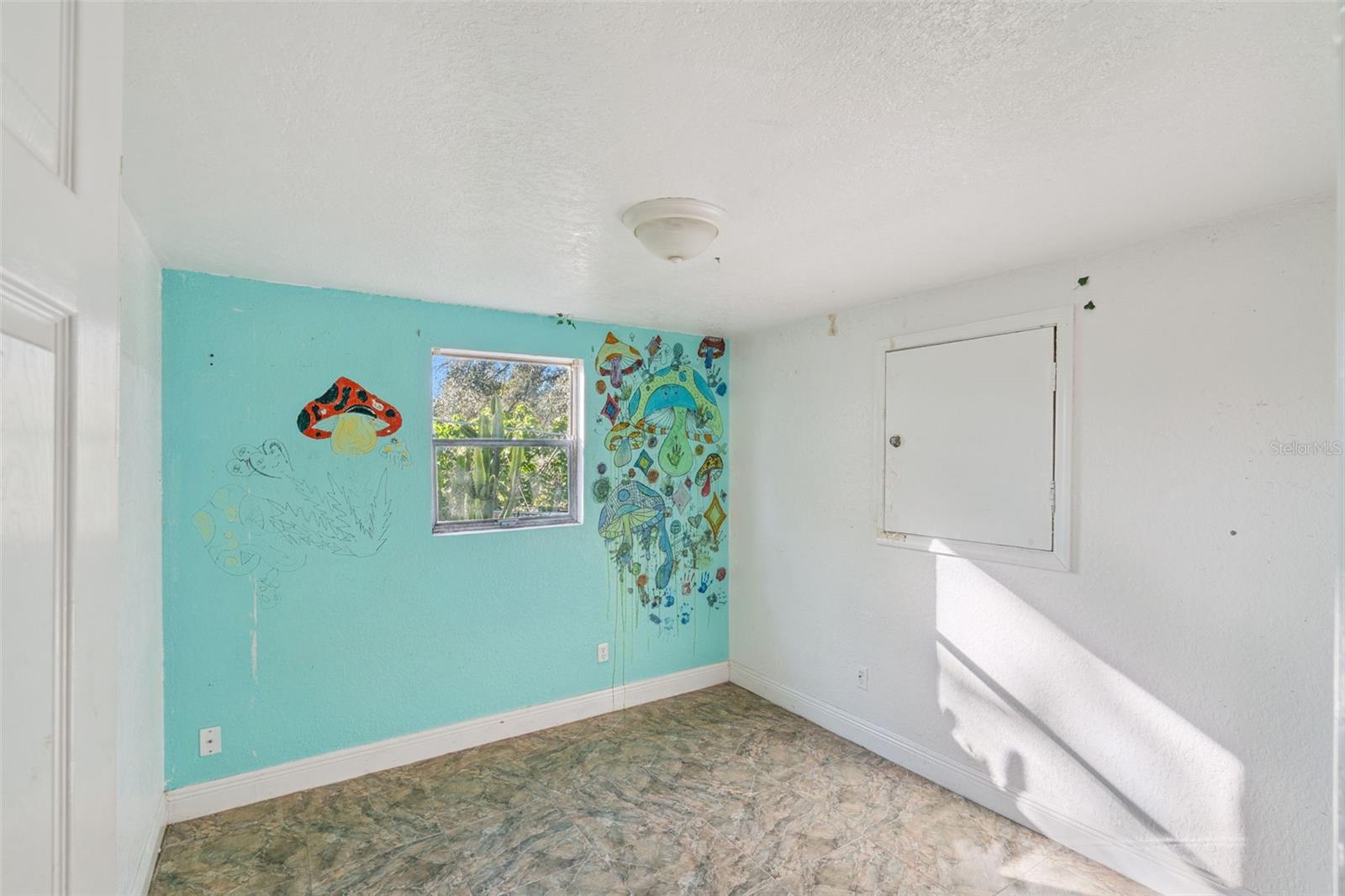 LAKE HIGHLANDS CO - Residential