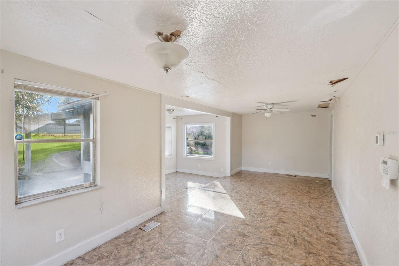 LAKE HIGHLANDS CO - Residential