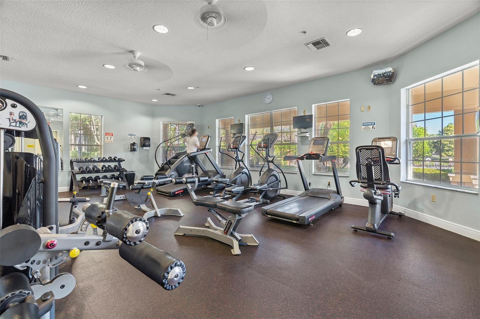 VISTAS AT STONEBRIDGE COMMONS CONDO PH 1 - Residential