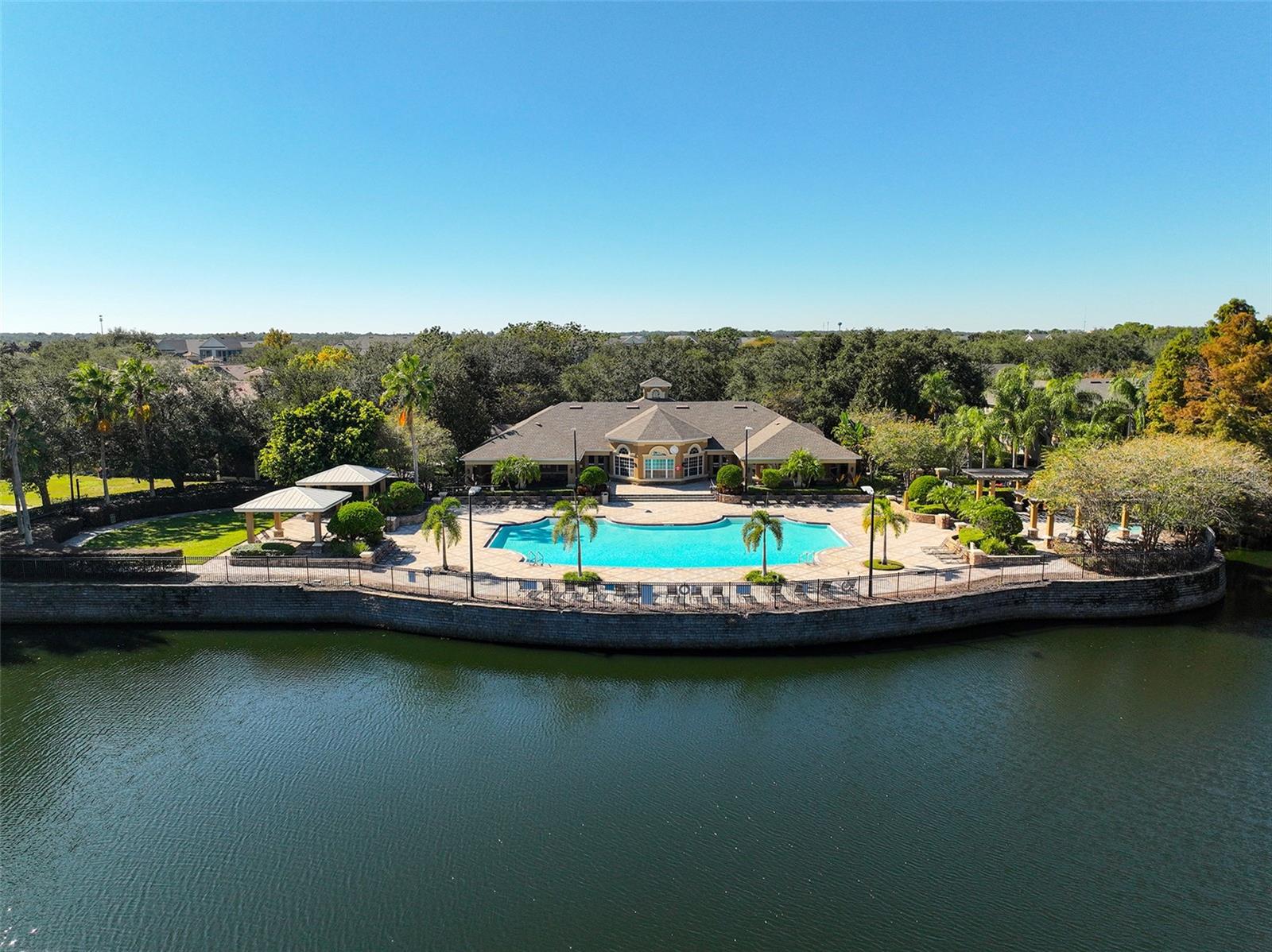 VISTAS AT STONEBRIDGE COMMONS CONDO PH 1 - Residential