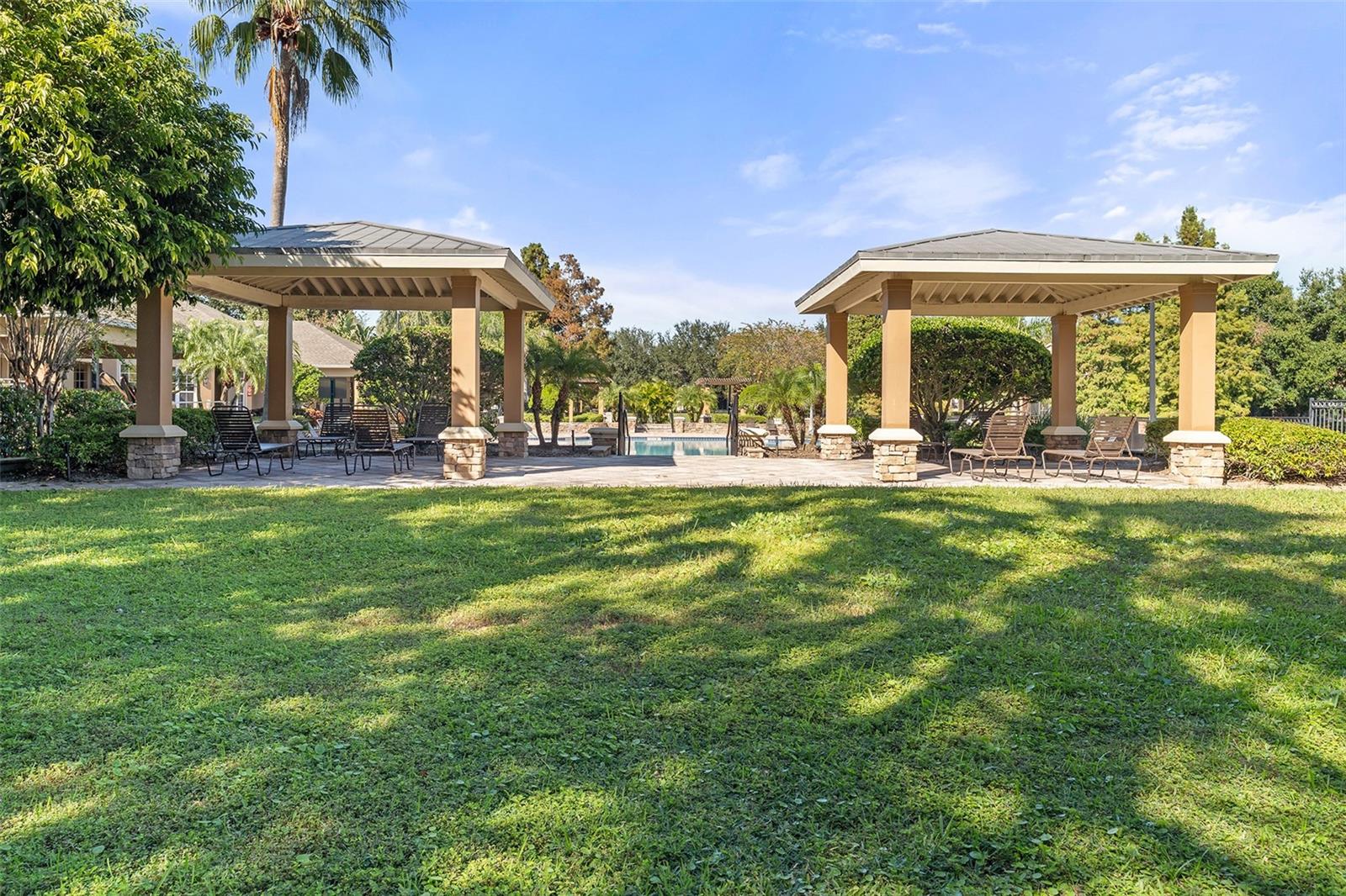 VISTAS AT STONEBRIDGE COMMONS CONDO PH 1 - Residential