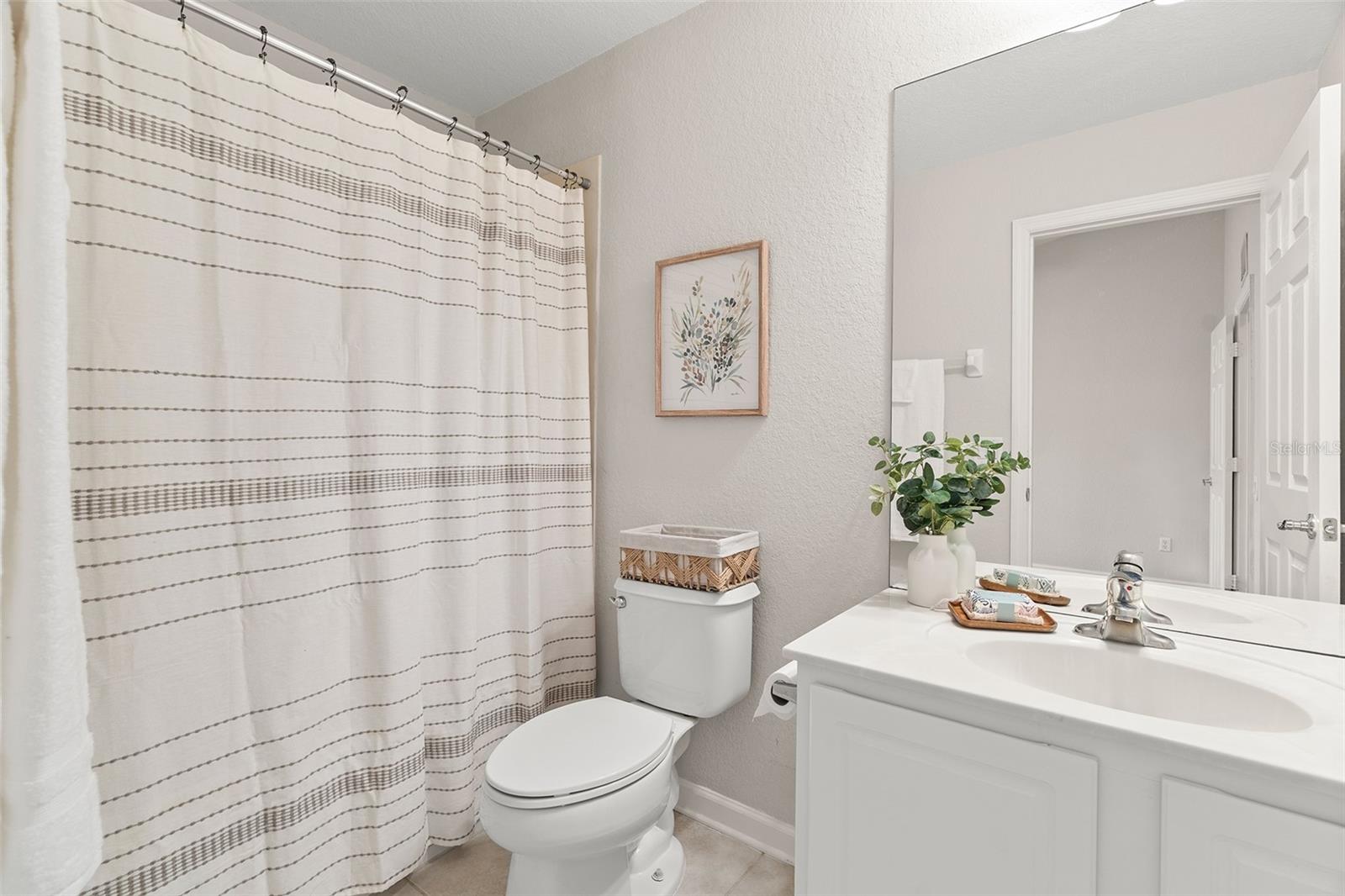 VISTAS AT STONEBRIDGE COMMONS CONDO PH 1 - Residential