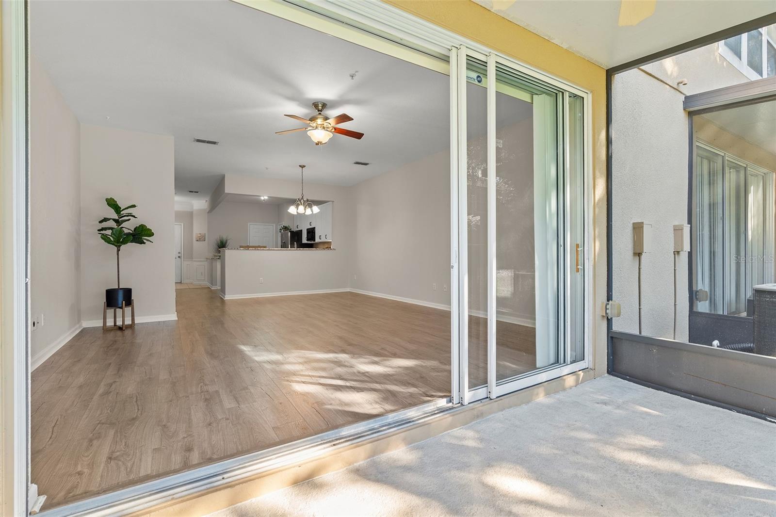 VISTAS AT STONEBRIDGE COMMONS CONDO PH 1 - Residential