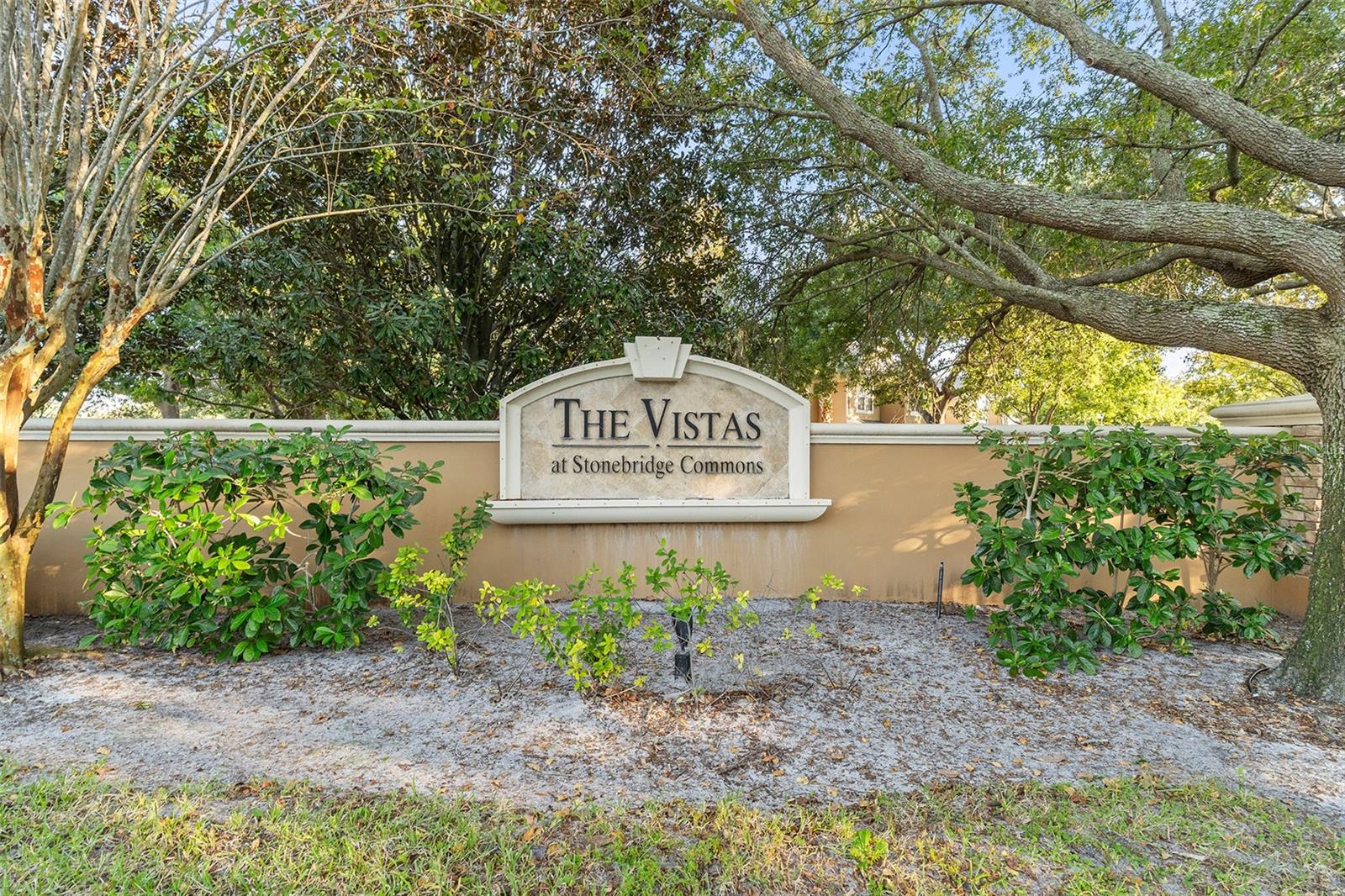 VISTAS AT STONEBRIDGE COMMONS CONDO PH 1 - Residential