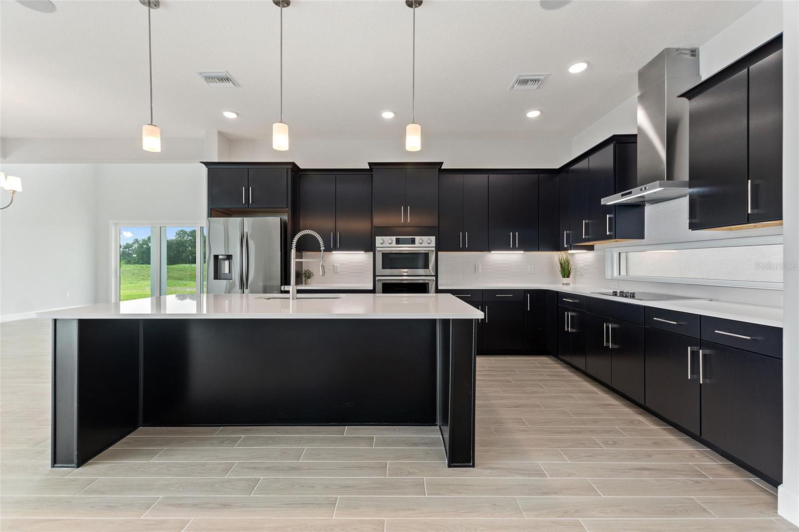 HAMPTON LANDING AT PROVIDENCE - Residential Lease
