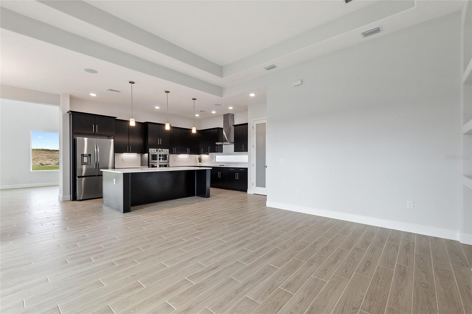 HAMPTON LANDING AT PROVIDENCE - Residential Lease