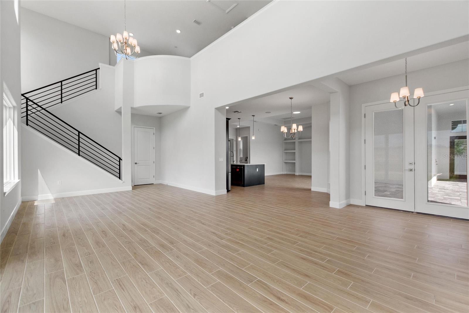 HAMPTON LANDING AT PROVIDENCE - Residential Lease