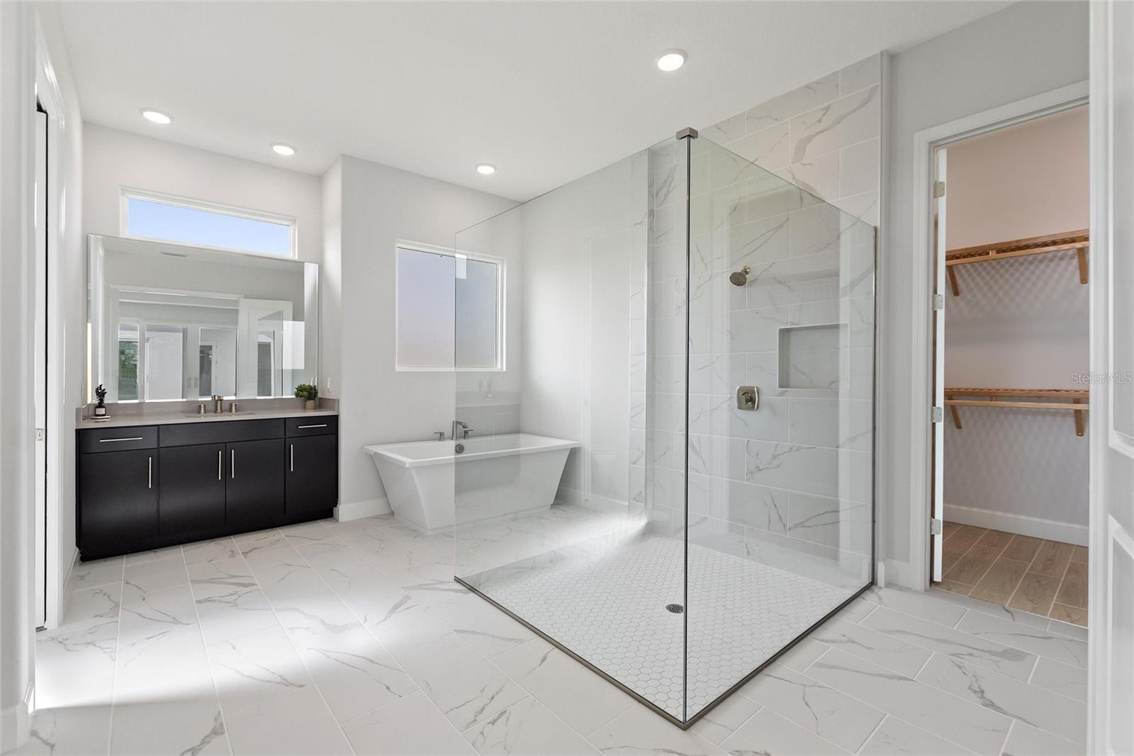 HAMPTON LANDING AT PROVIDENCE - Residential Lease
