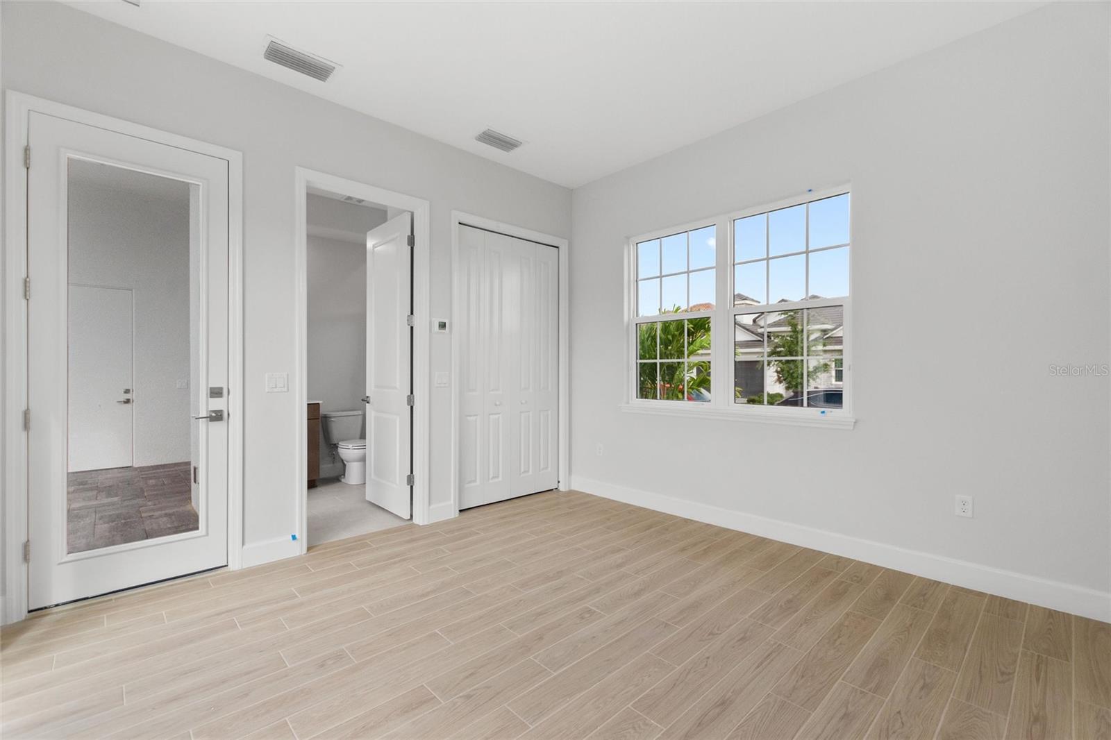 HAMPTON LANDING AT PROVIDENCE - Residential Lease