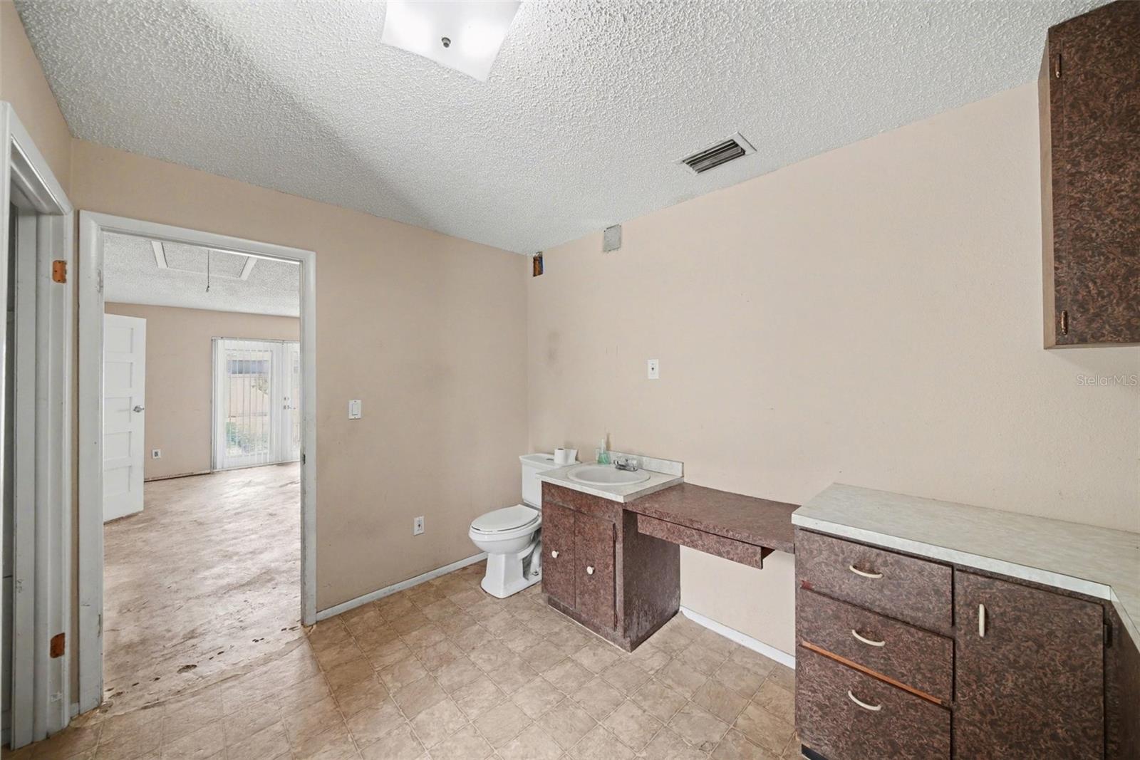 DRIFTWOOD VILLAGE - Residential