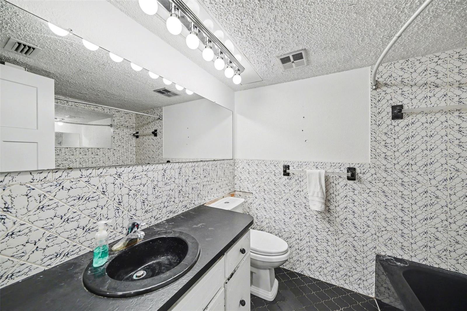 DRIFTWOOD VILLAGE - Residential