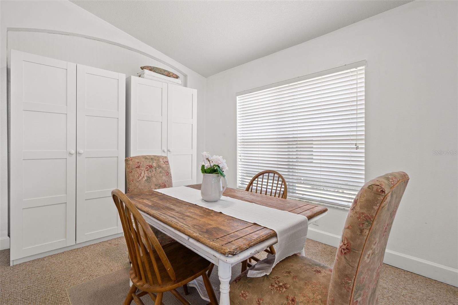 SPRING RIDGE - Residential