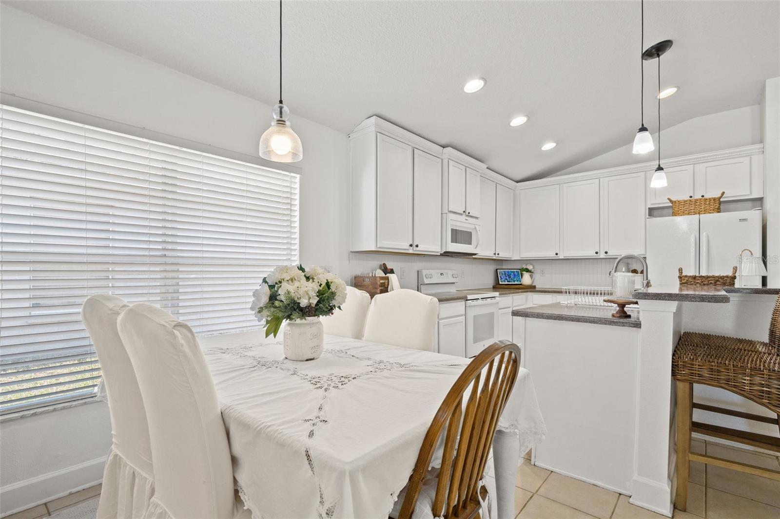 SPRING RIDGE - Residential