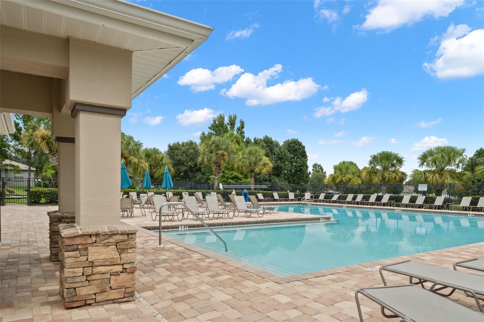 SPRING RIDGE - Residential