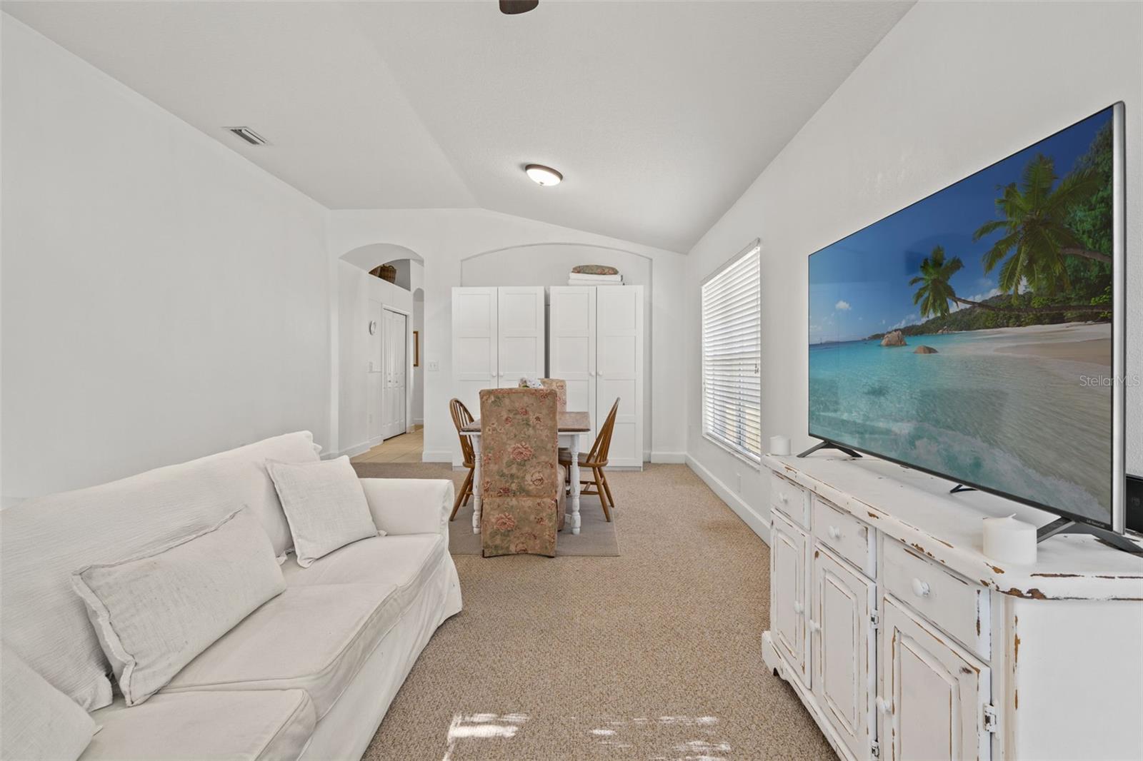 SPRING RIDGE - Residential