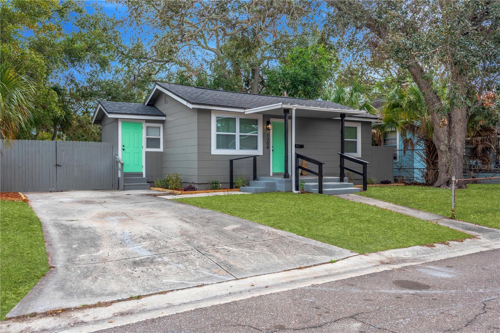 PINEVILLE SUB - Residential