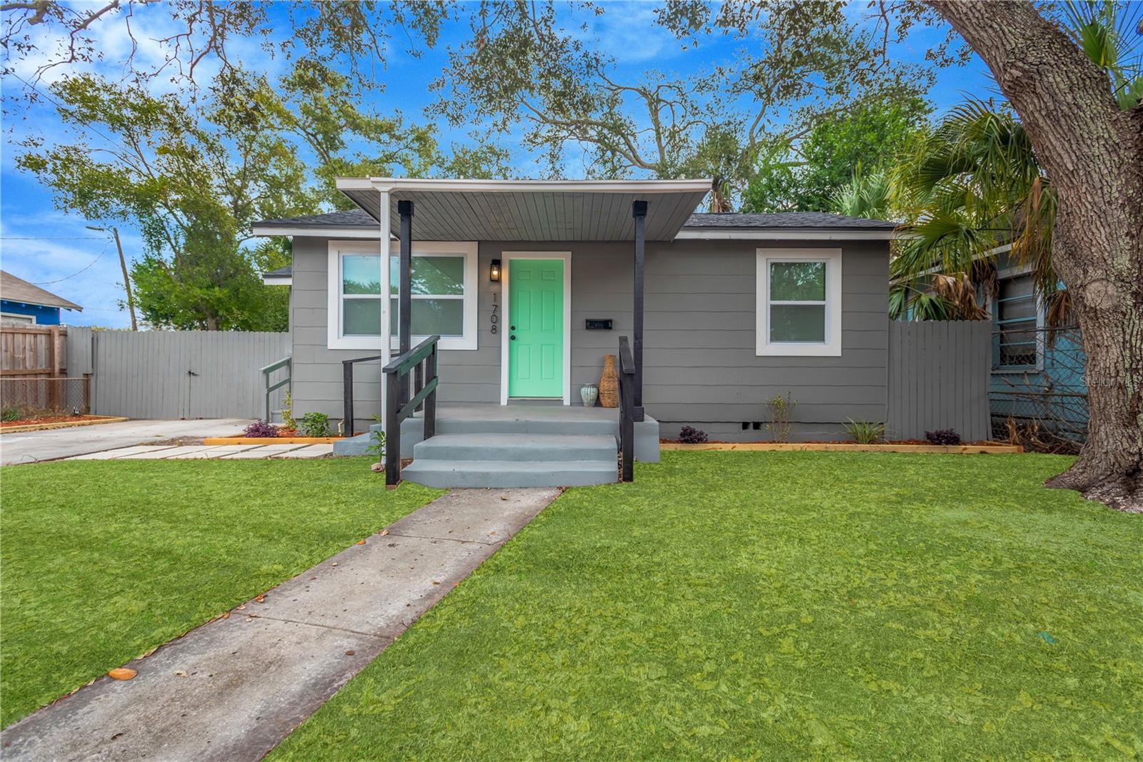 PINEVILLE SUB - Residential