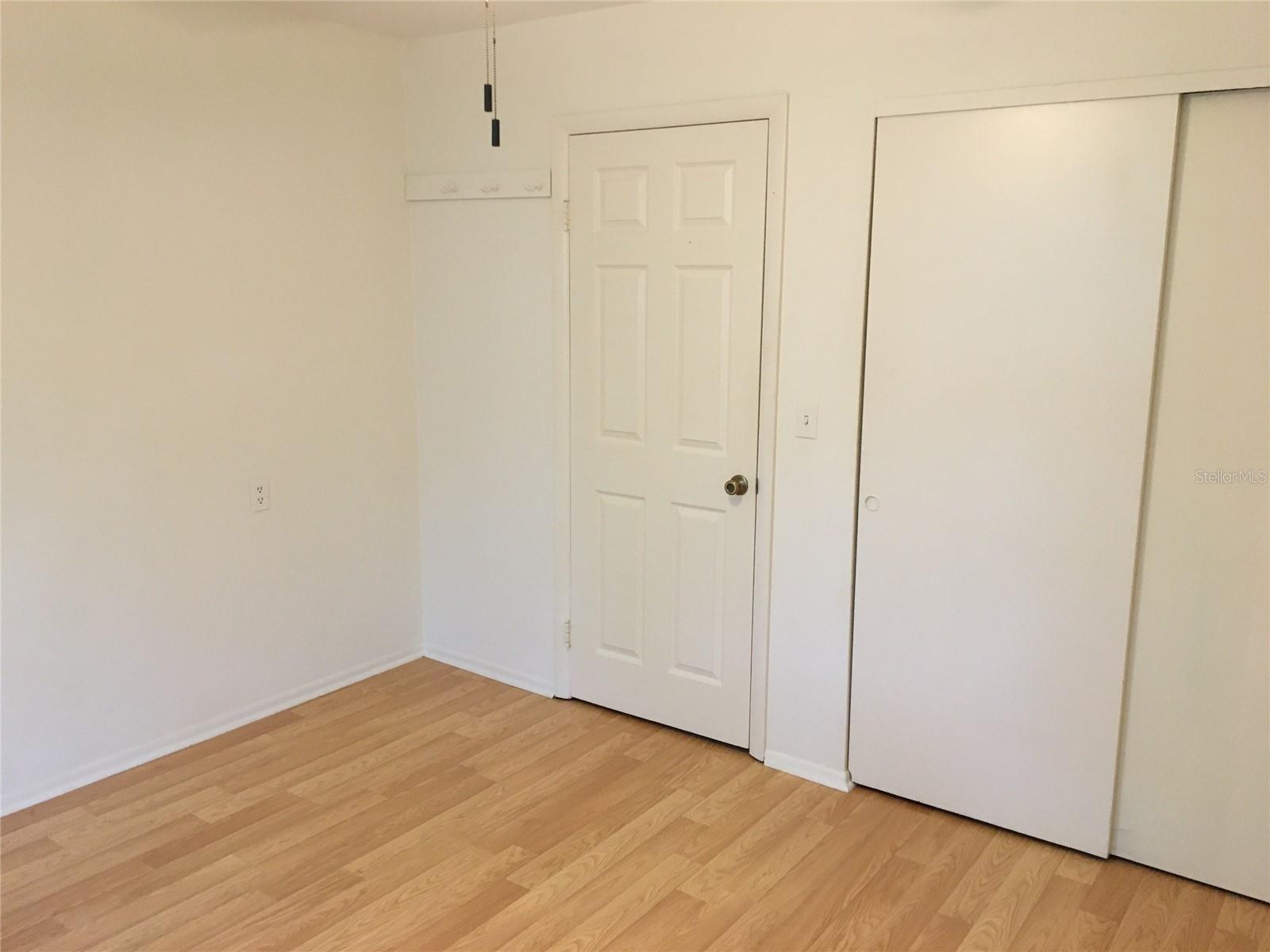 BAYSHORE GARDENS APTS 5 - Residential