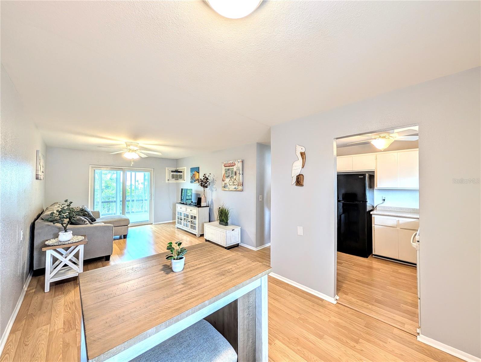 BAYSHORE GARDENS APTS 5 - Residential