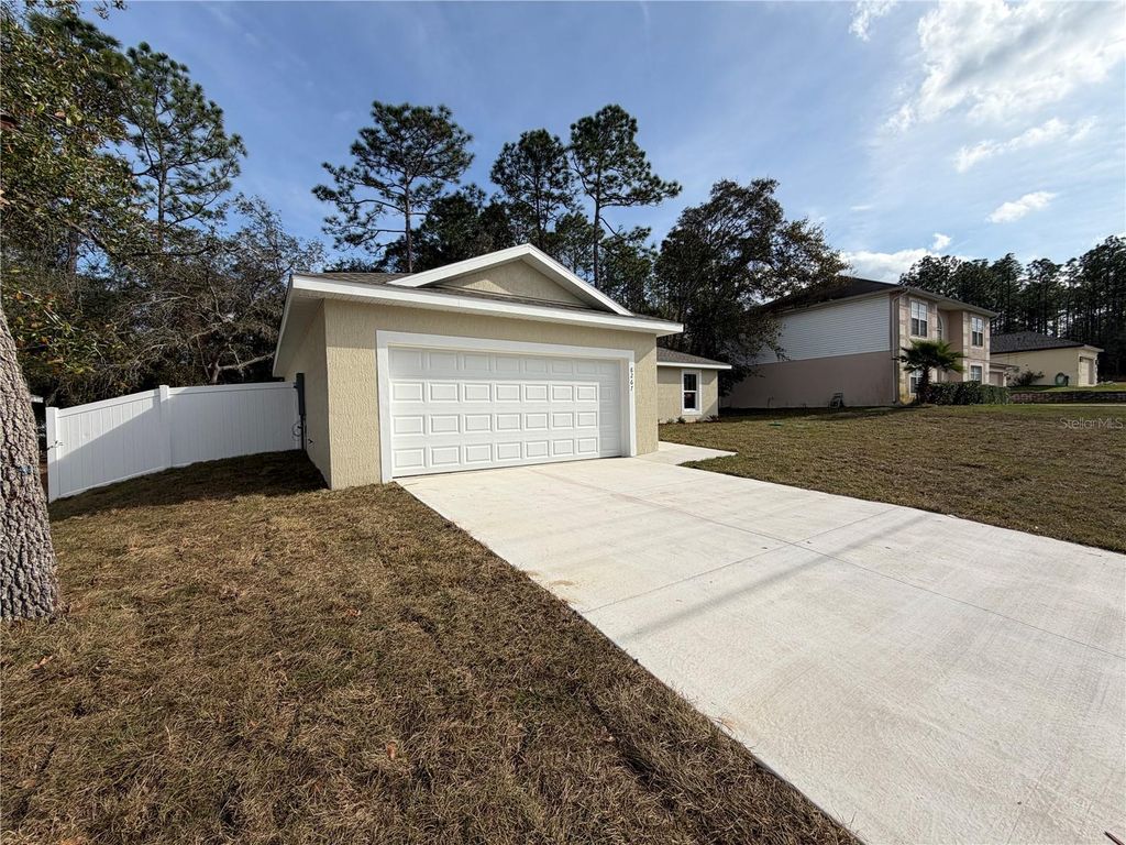 Photo of 8267 N Santos Drive, Citrus Springs, FL 34434 (MLS # O6374651)