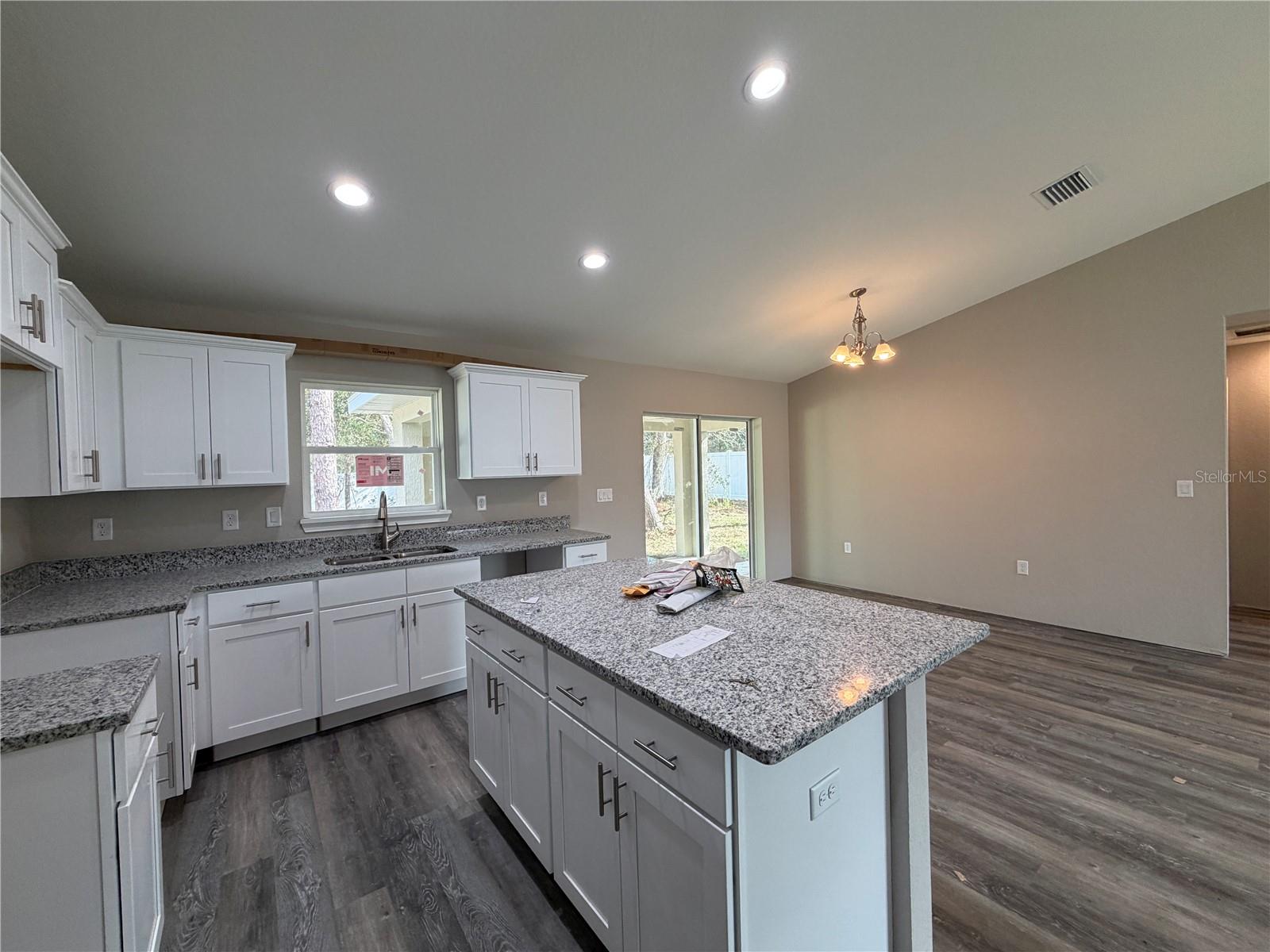 CITRUS SPGS UNIT 04 - Residential